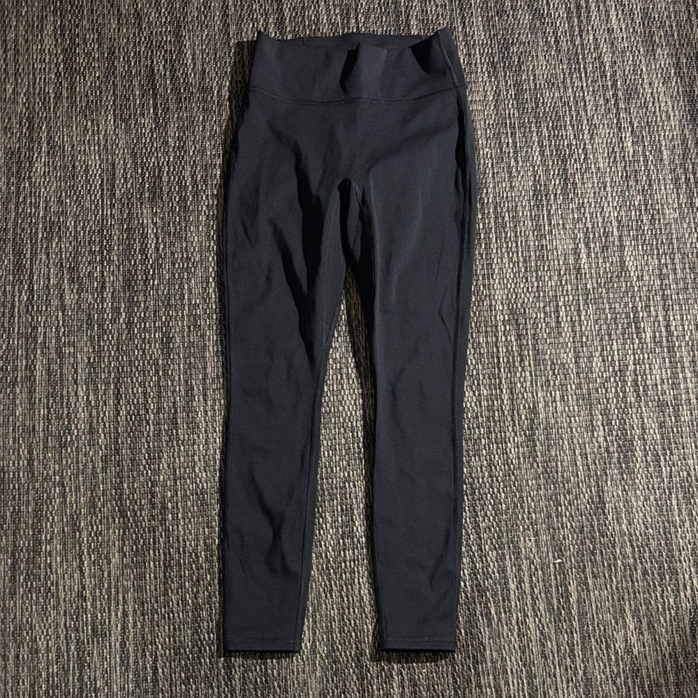 Fabletics Trinity Motion365® High-Waisted 7/8 legging